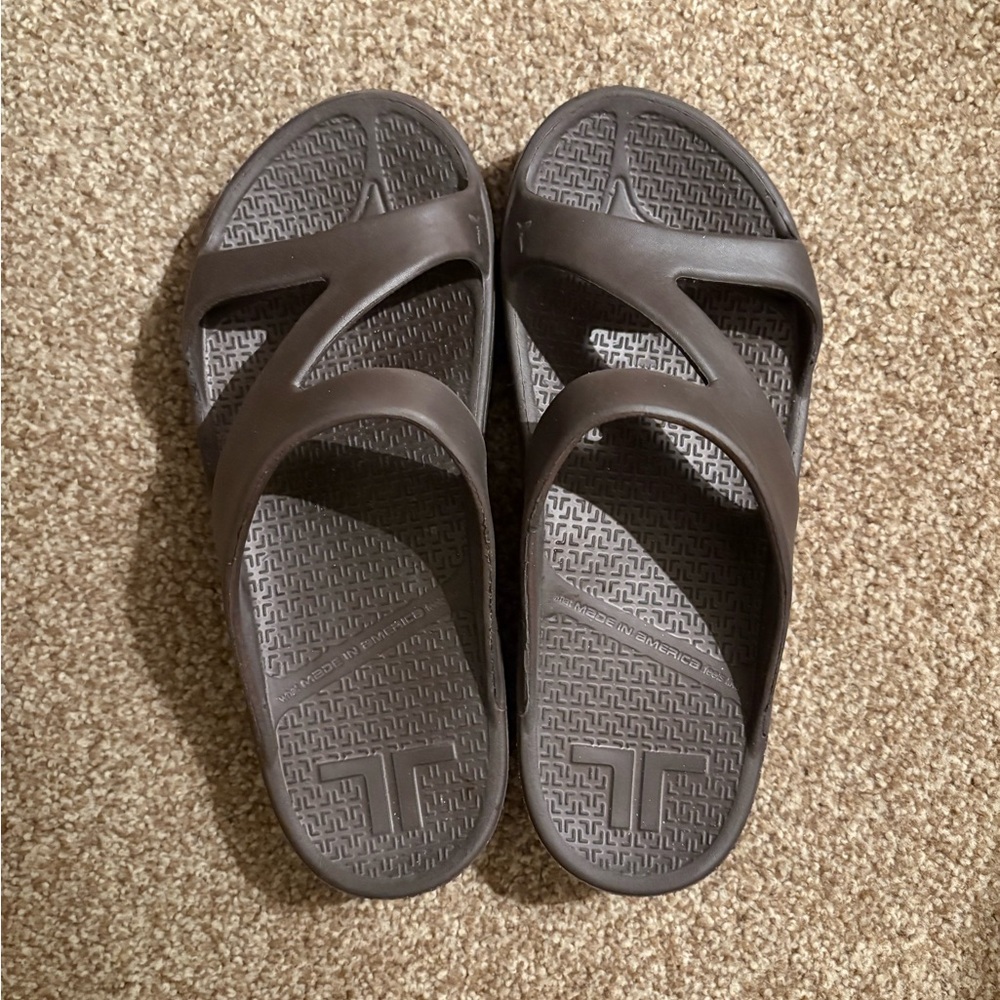 Telic Brown Slide Sandals